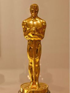 オスカー像_400.jpg